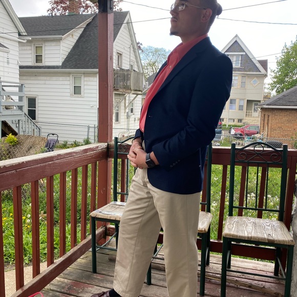 Meet your Posher, Nicholas - Picture 4 of 4